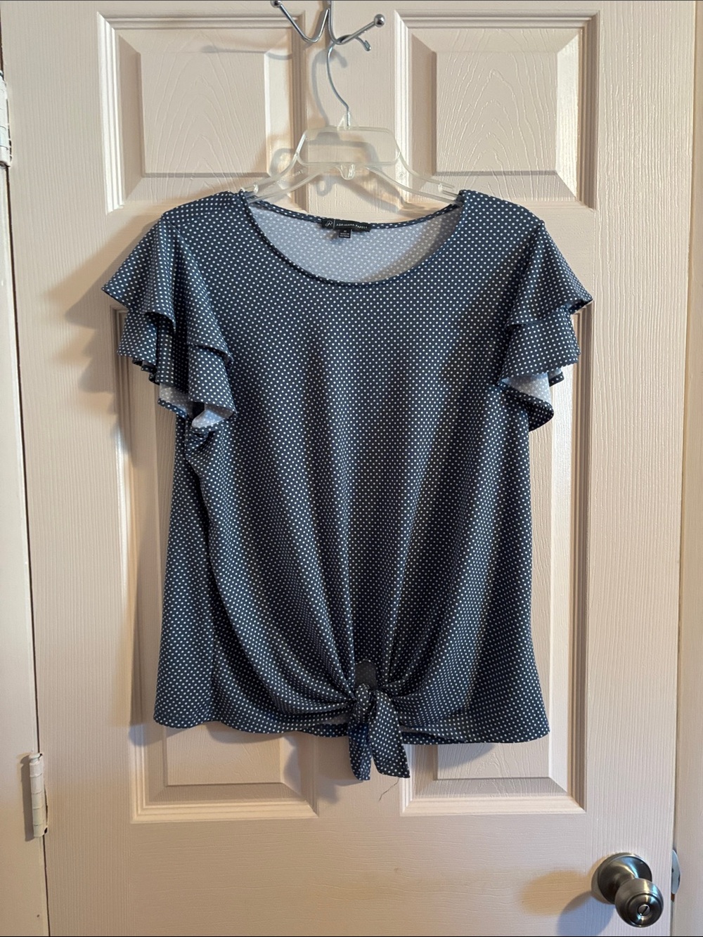 Adrianna Papell Navy Polka Dot Tie-Front Flutter Sleeve Blouse